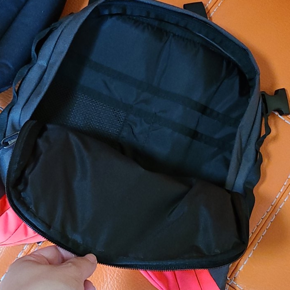 SOLD! Supreme North Face RTG Backpack Rocket Red - Picture 10 of 13